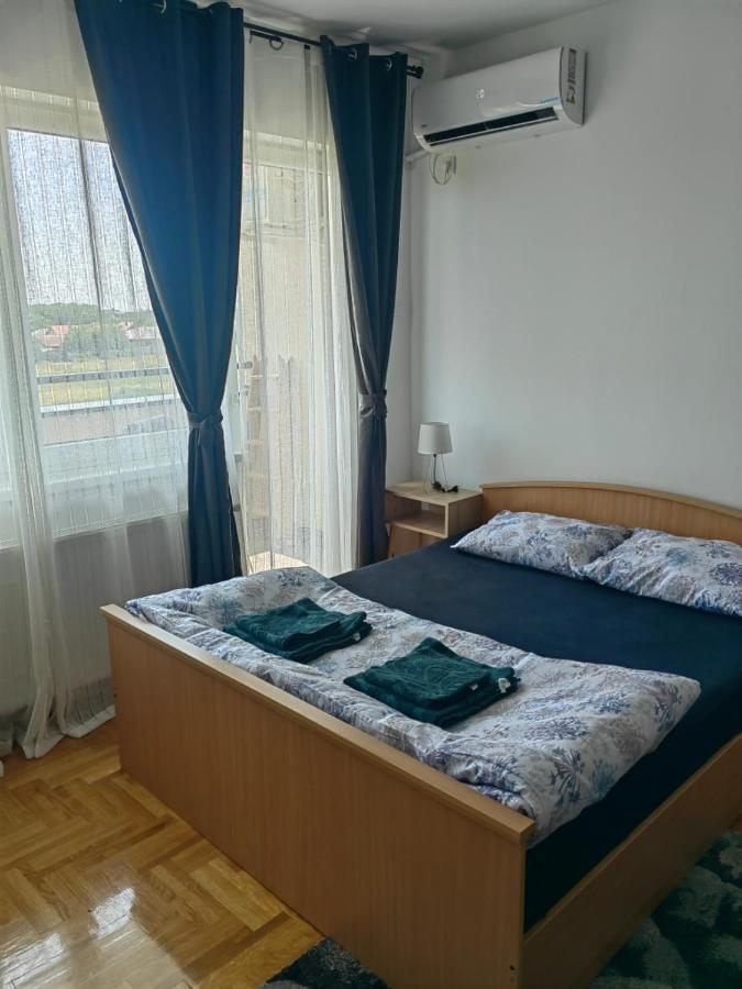 Road Warriors Apartment Szabadka Kültér fotó